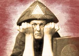 Le « pape » des Illuminati : Aleister Crowley
