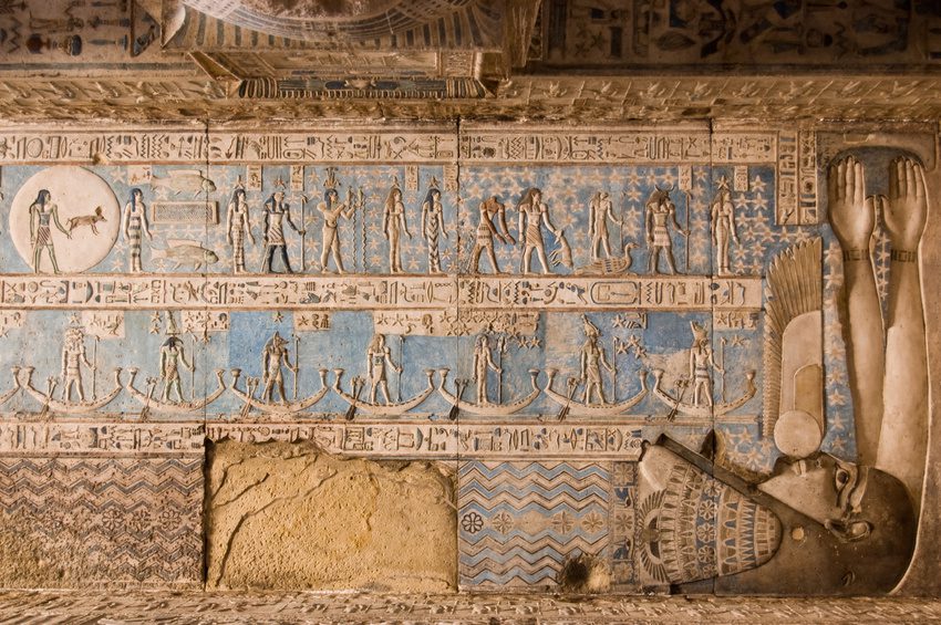 Les signes de l’astrologie égyptienne : Mout et Geb