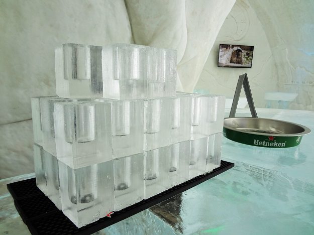 Et si vous dormiez dans un hôtel de glace ? (Québec)